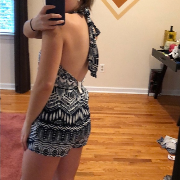 Patterned romper - Picture 2 of 2